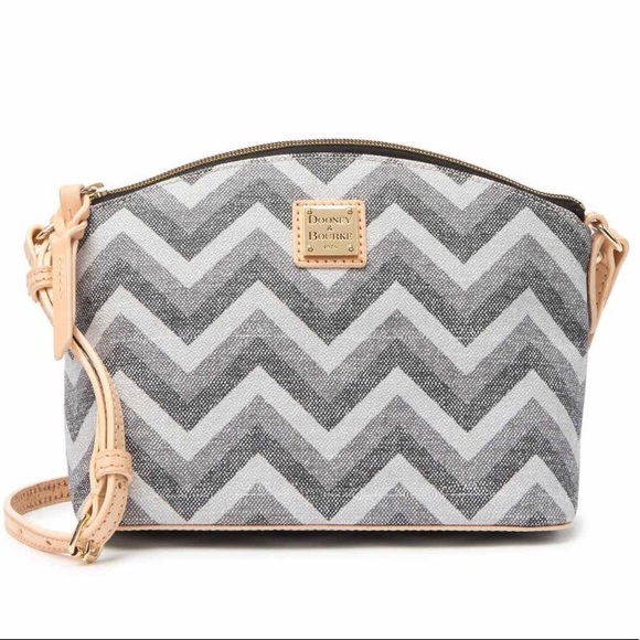 Dooney & Bourke Handbags - Dooney & Bourke chevron suki Crossbody NWT